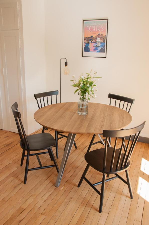 Bel Appartement Tours Centre 2 Chambres, 6 Pers "Pied-A-Tours" Exteriör bild
